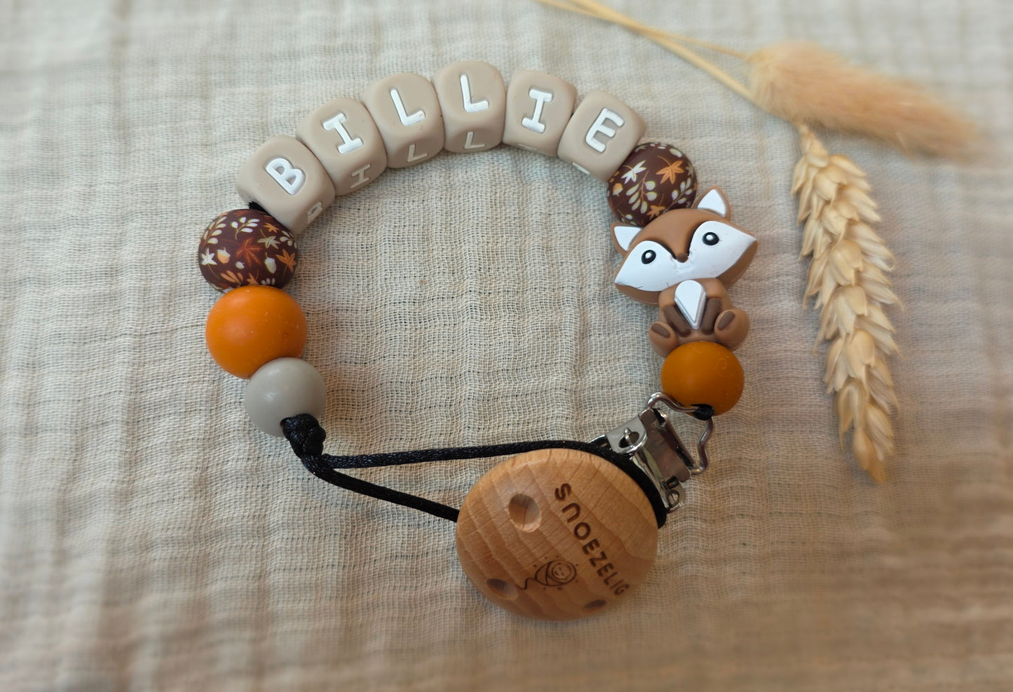Speenkoord met naam siliconen en hout autumn fox gepersonaliseerd