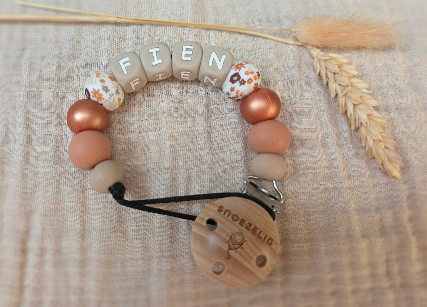 Speenkoord met naam siliconen en hout summer flower gepersonaliseerd