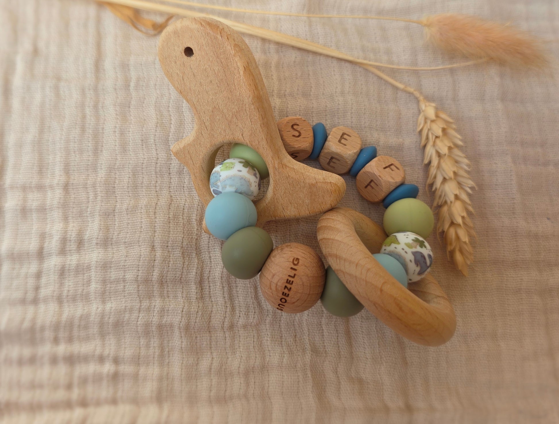 Bijtring met naam siliconen figuur Snoezelig