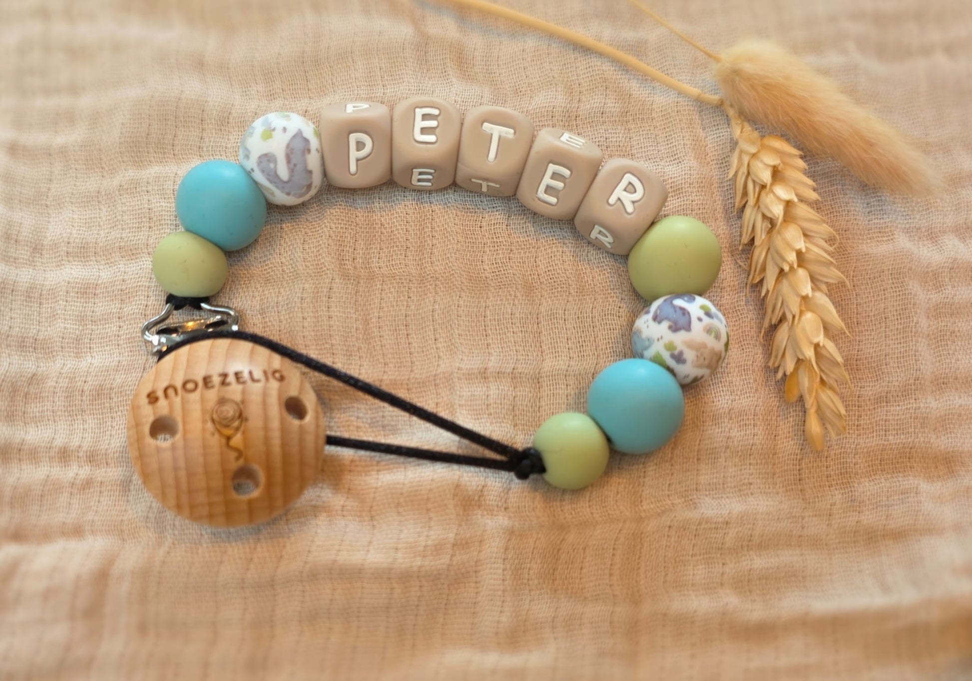 Speenkoord met naam dino siliconen Snoezelig