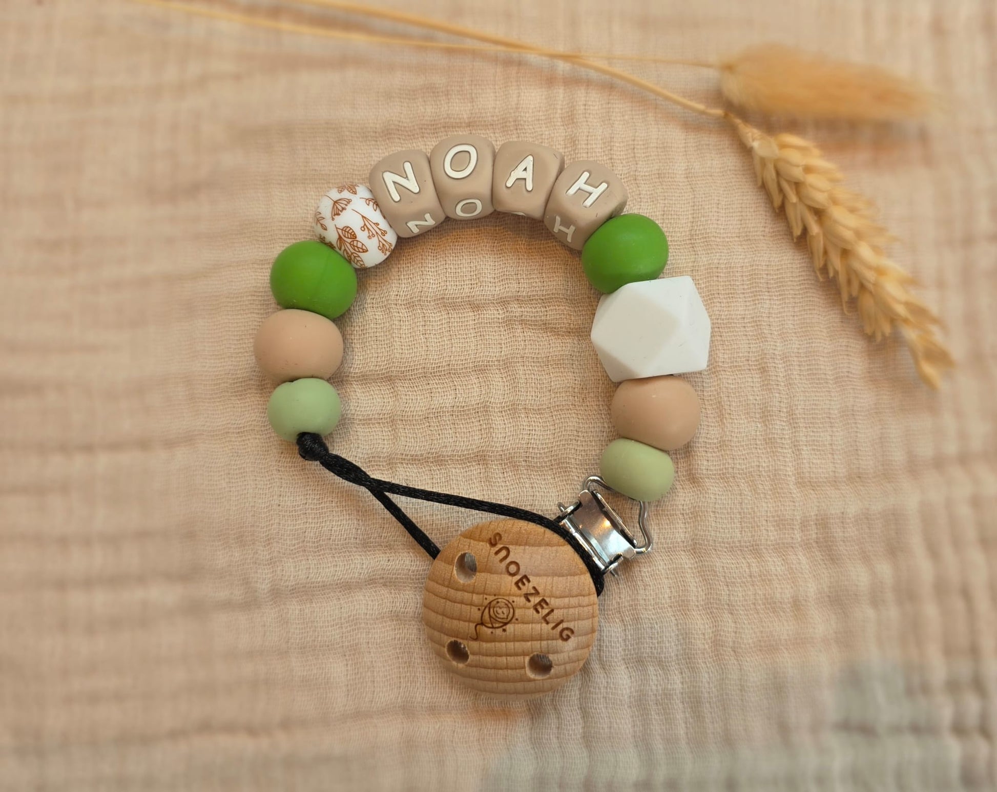 Speenkoord met naam siliconen groen wit