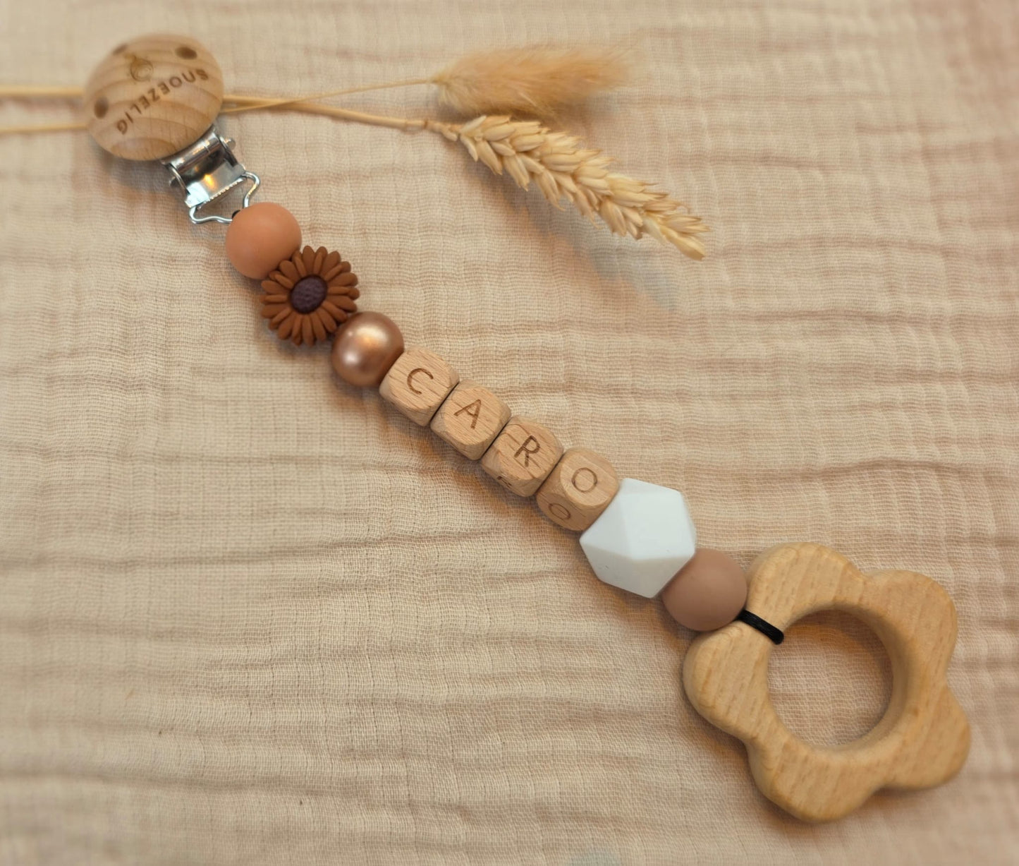 Wagenhanger met naam hout daisy chocobruin Snoezelig