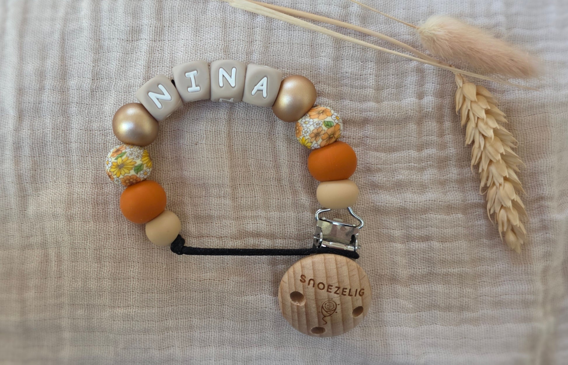 Speenkoord met naam siliconen en hout old school summer gepersonaliseerd