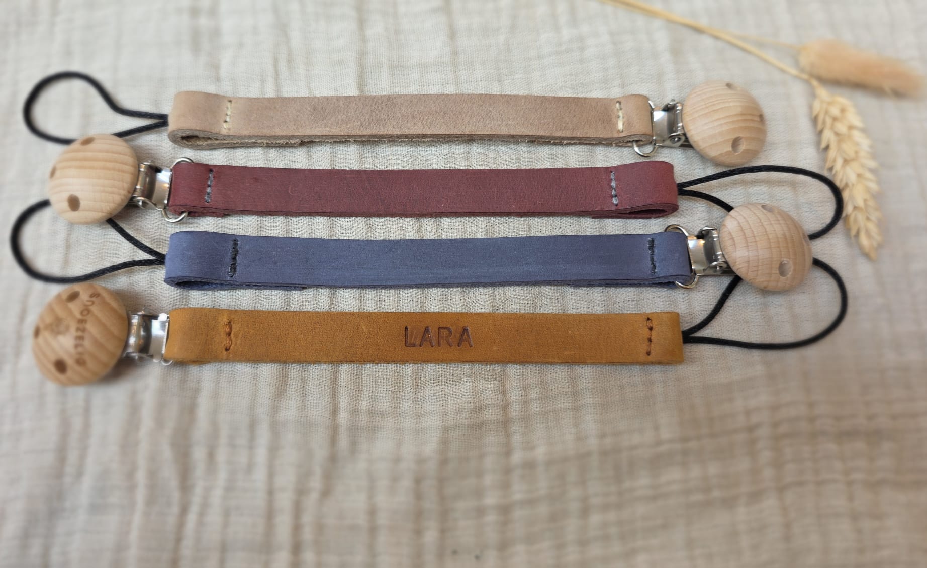 Speenkoord met naam leer assortiment